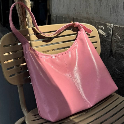 Glossy Leather Shoulder Bag Pink Gold Hardware 38x30cm
