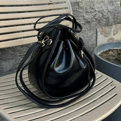 Bucket Bag – Black