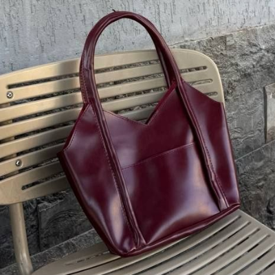 V-Top Leather Tote Bag Burgundy Dual Handles Front Pocket 30x26cm